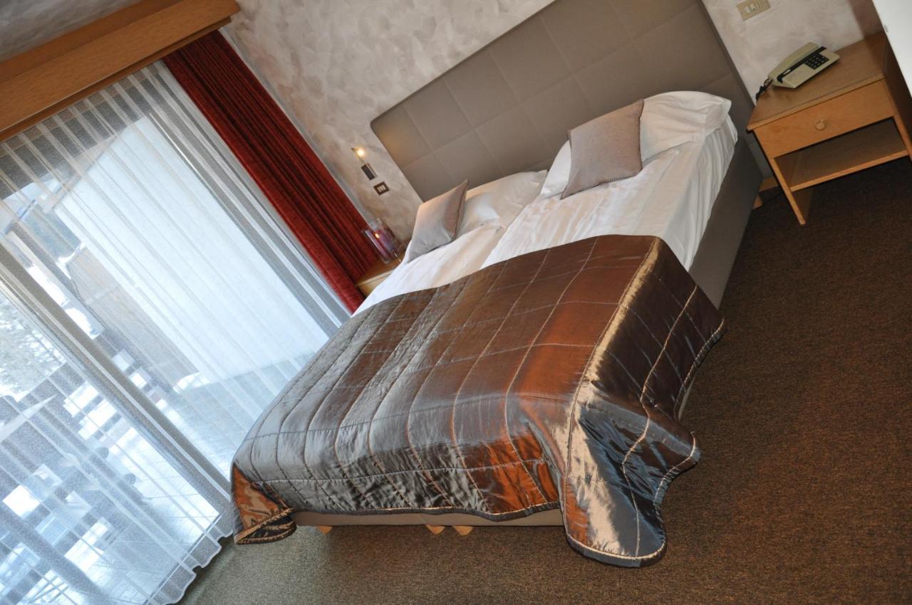 Residence Anda Pozza di Fassa Kültér fotó